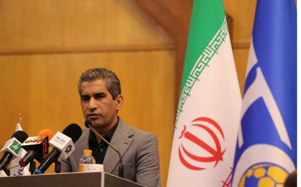 باشگاه پرسپولیس مذاکره با کامرانیفر برای پست معاون ورزشی را رد کرد