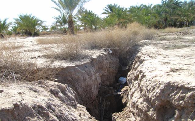 5 خطری که «نشست زمین» ایجاد میکند/ راهکارهایی برای مقابله با پدیده فرونشست 5 خطری که «نشست زمین» ایجاد میکند/ راهکارهایی برای مقابله با پدیده فرونشست