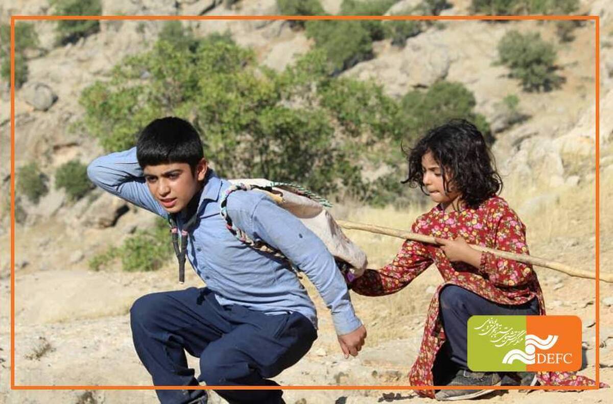 پوستر رسمی «میان صخرهها» رونمایی شد +عکس