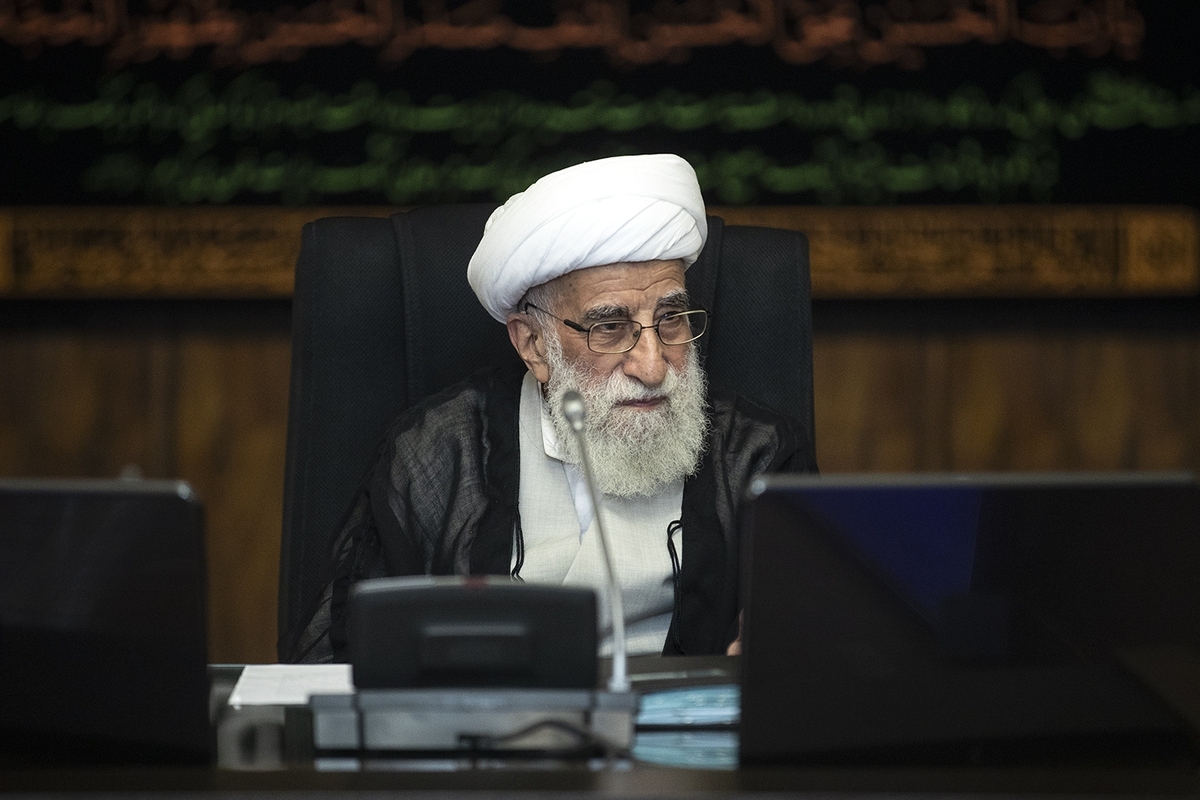 آیتالله جنتی: حمله تروریستی به حرم شاهچراغ (ع) جنایت استکبار علیه مردم است