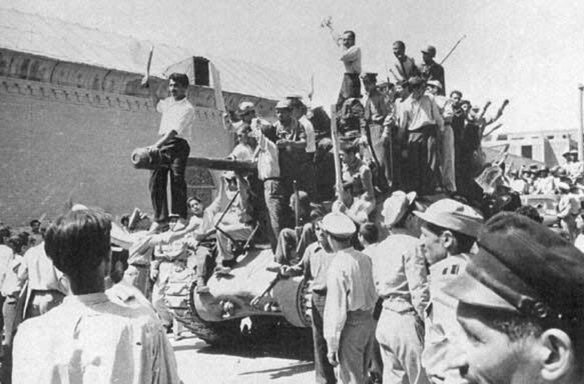 اتحاد استعمار پیر و جدید در سقوط مصدق