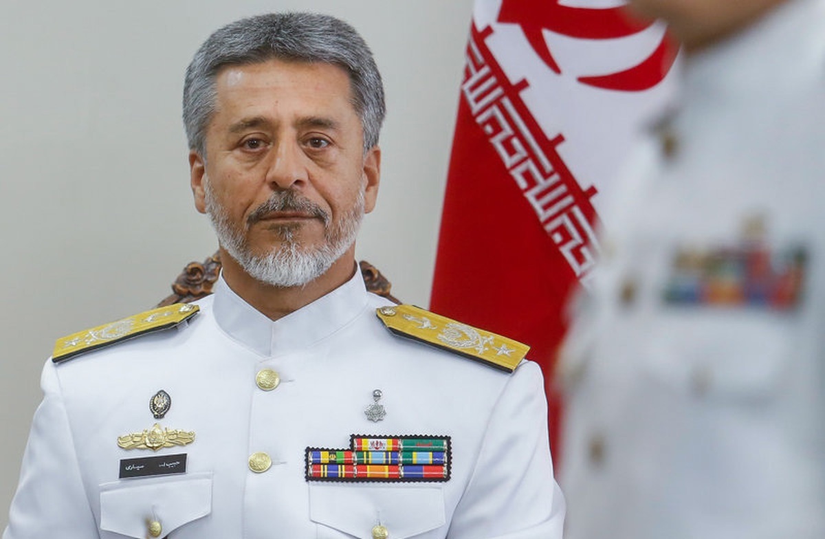 دریادار سیاری: تقدیم ۵۰ هزار شهید از سوی ارتش ایران بهترین شرایط را برای اسرای عراقی ایجاد کرده بود