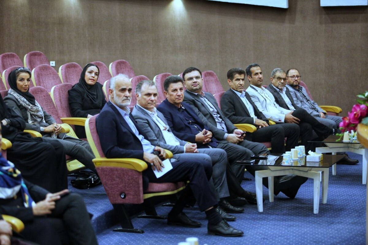 برگزاری مراسم تجلیل از کادر پزشکی تیمهای ملی با حضور امیر قلعهنویی