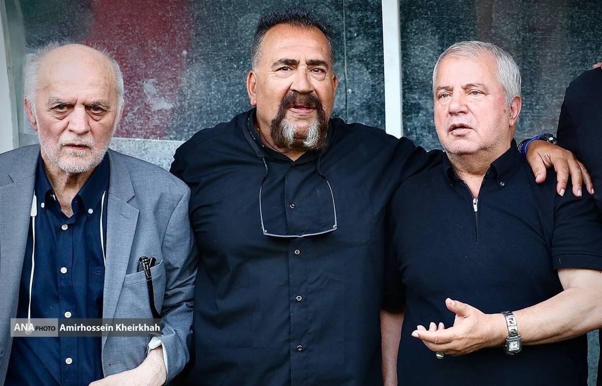 تصاویری متفاوت از تمرین پیشکسوتان پرسپولیس وقتی قلیچ روی پروین را بوسید