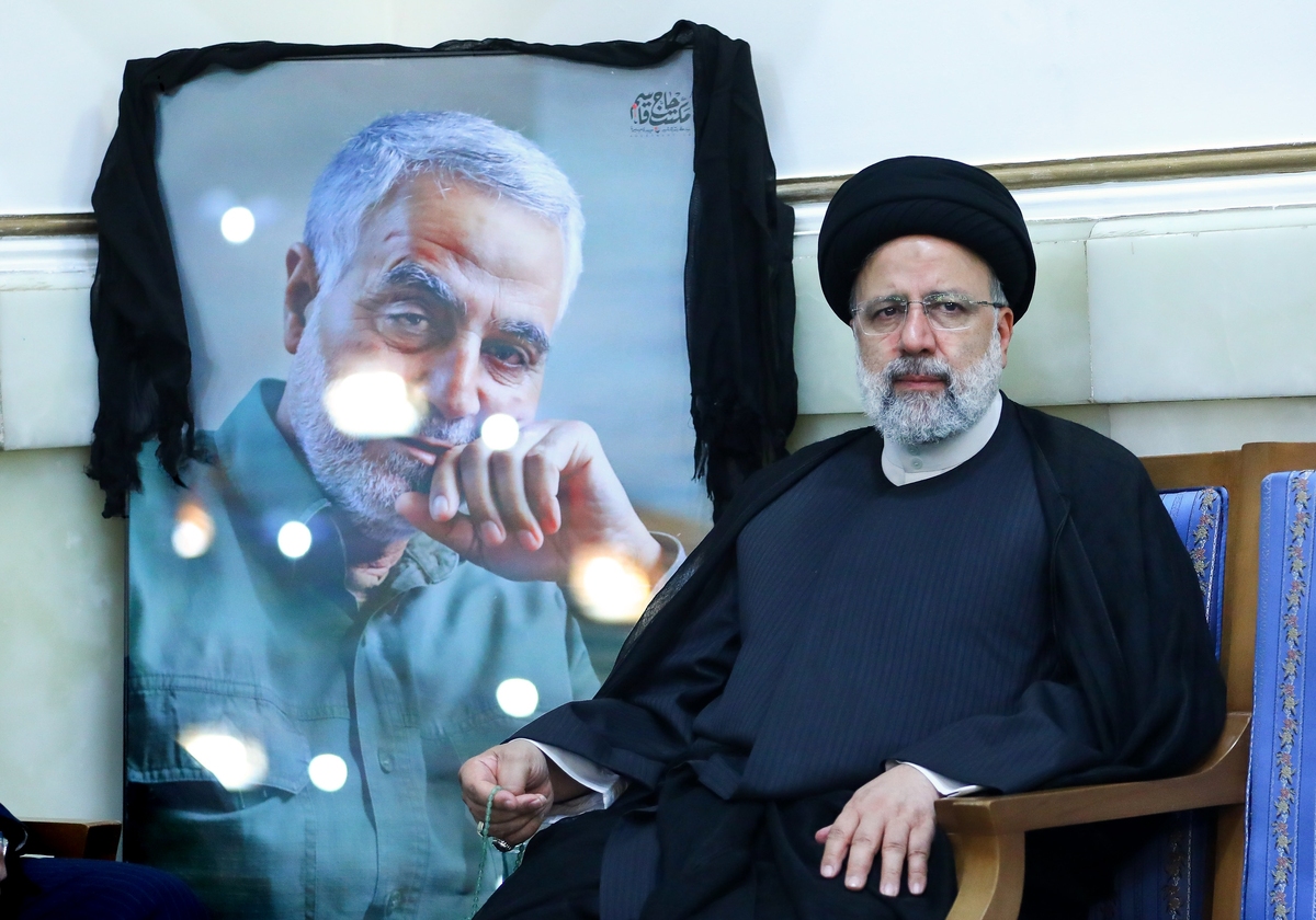 رئیسی در مراسم عزاداری روز تاسوعای مسجد ارگ تهران شرکت کرد