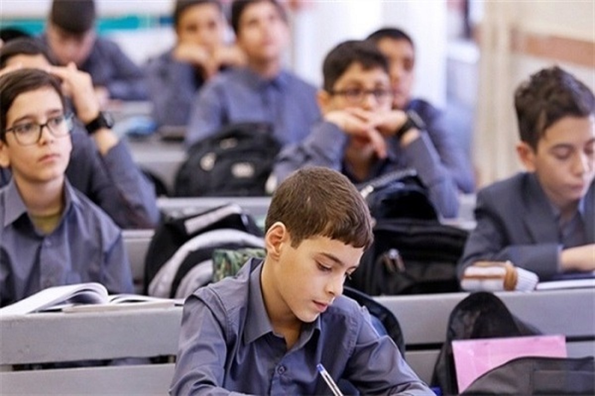 آموزش مباحث سواد مالی در ۳۰۰ مدرسه