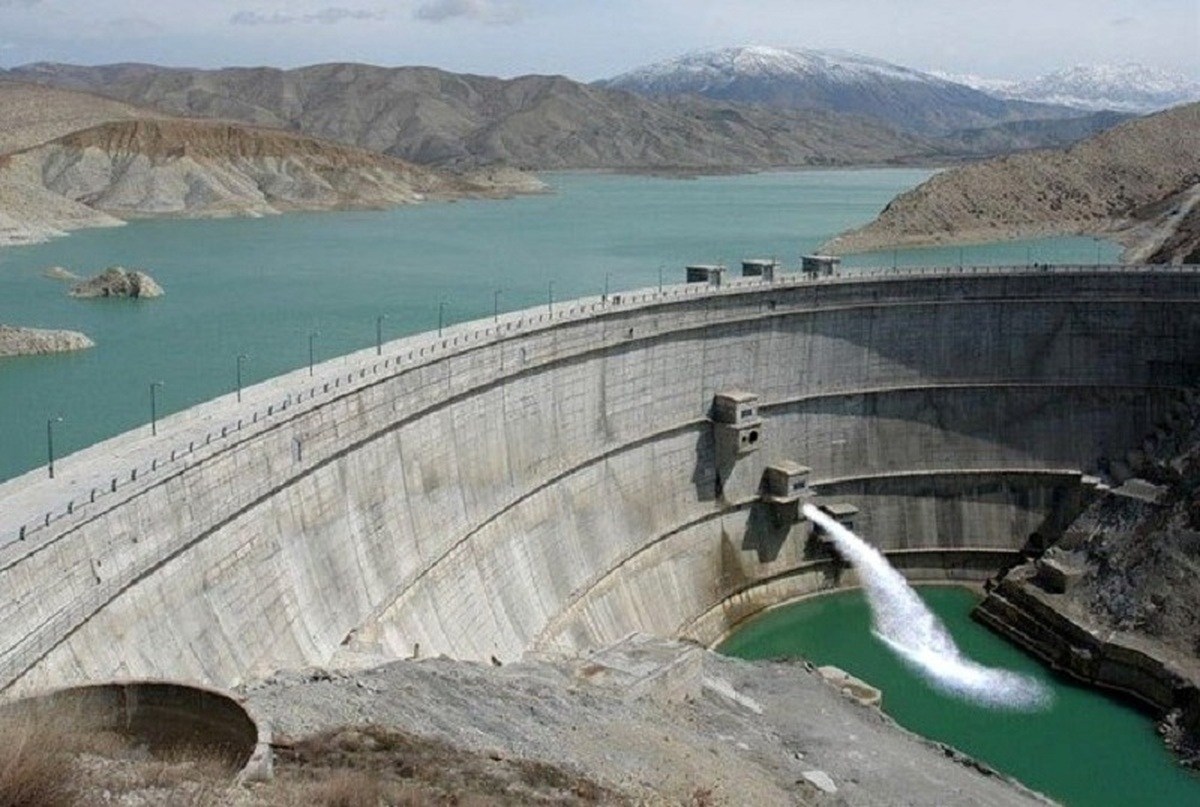 نیروگاههای کلان و لوارک در مدار تولید برق قرار گرفتند