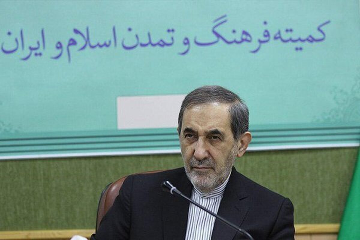 دکتر ولایتی بر اهمیت شناخت بیشتر فرهنگ و تمدن اسلامی ایرانی تأکید کرد
