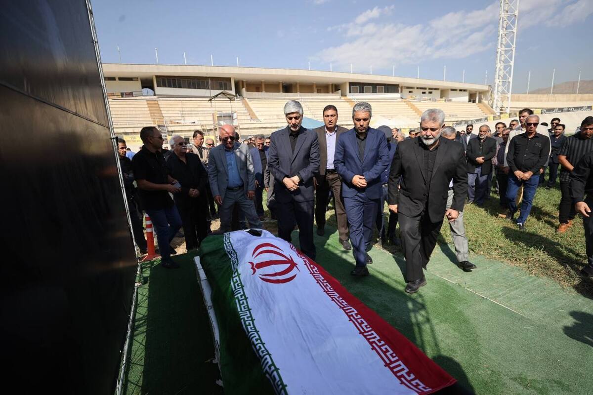 حضور هاشمی در مراسم تشییع پیکر رئیس سابق فدراسیون دوچرخه سواری