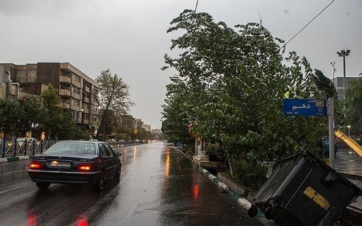 وزش باد شدید و افزایش دما در تهران