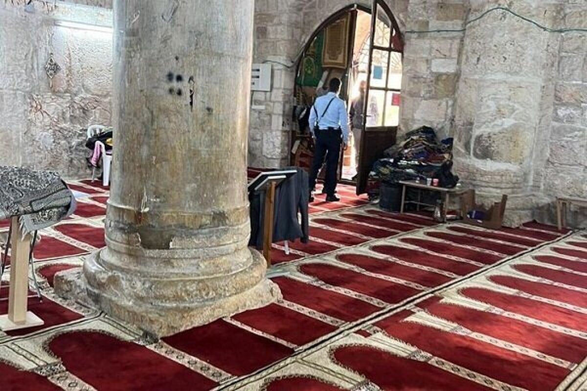 نظامیان صهیونیست به مسجدالاقصی یورش بردند