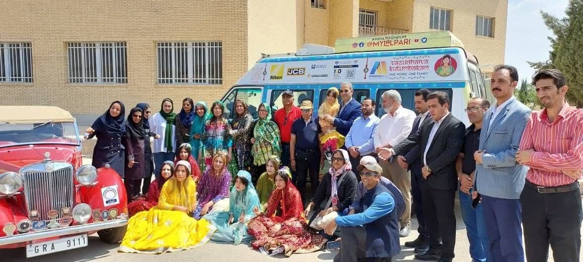 حضور تور گردشگری «لال پری» در دانشگاه آزاد آباده