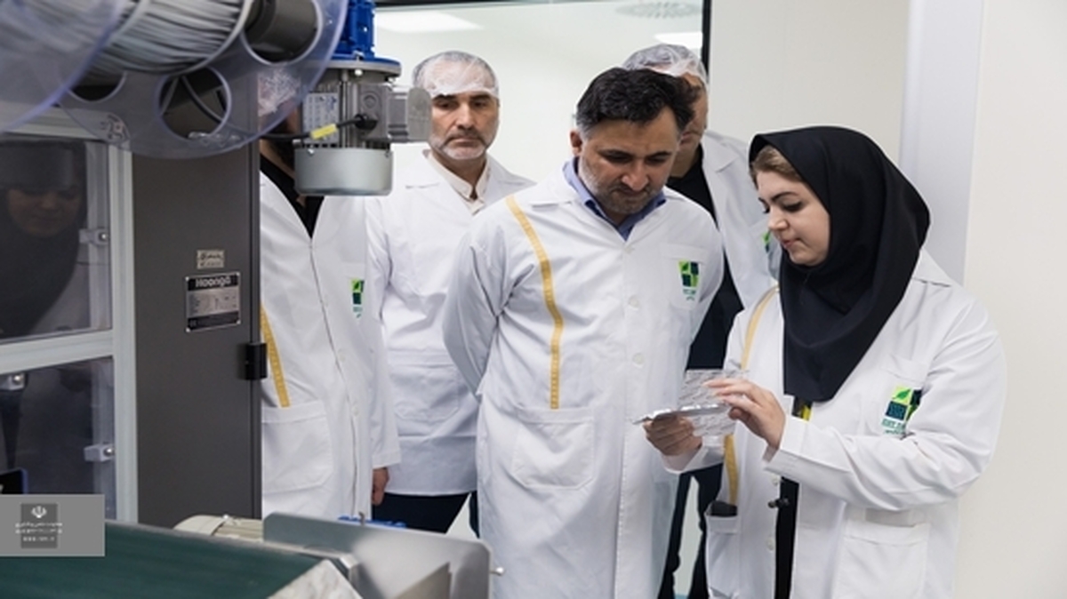 پیگیری جدی اخذ تأییدیههای تجهیزات و ملزومات دانشبنیان سلامت