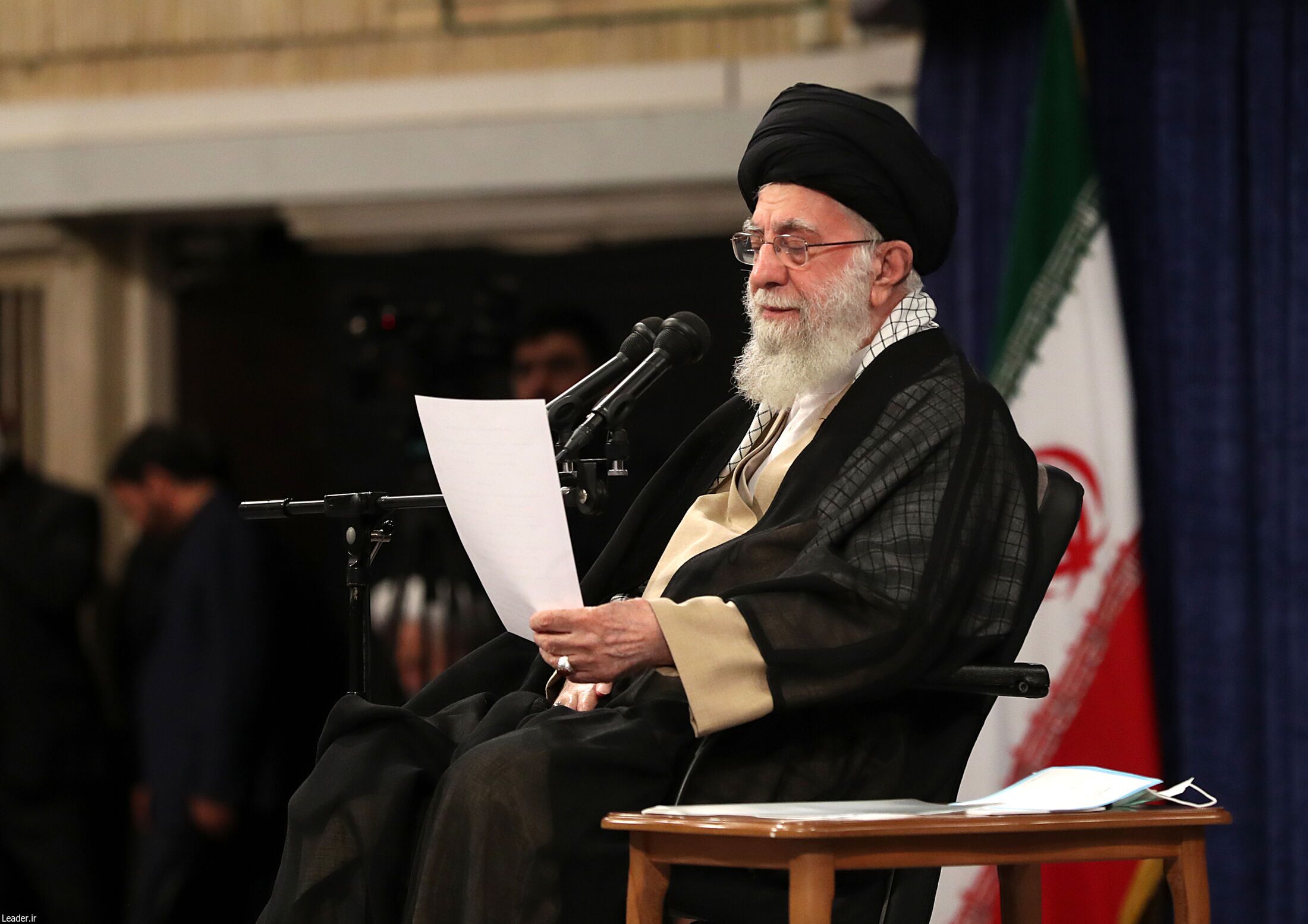 رهبر انقلاب: آمریکا به دنبال بحران&zwnj;سازی در ایران است/ در مقابله با دشمن به شدت جدی هستیم