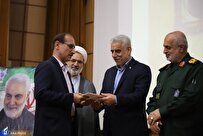 واقعیتهای انقلاب در جهاد تبیین برای نسل جدید بازگو شود