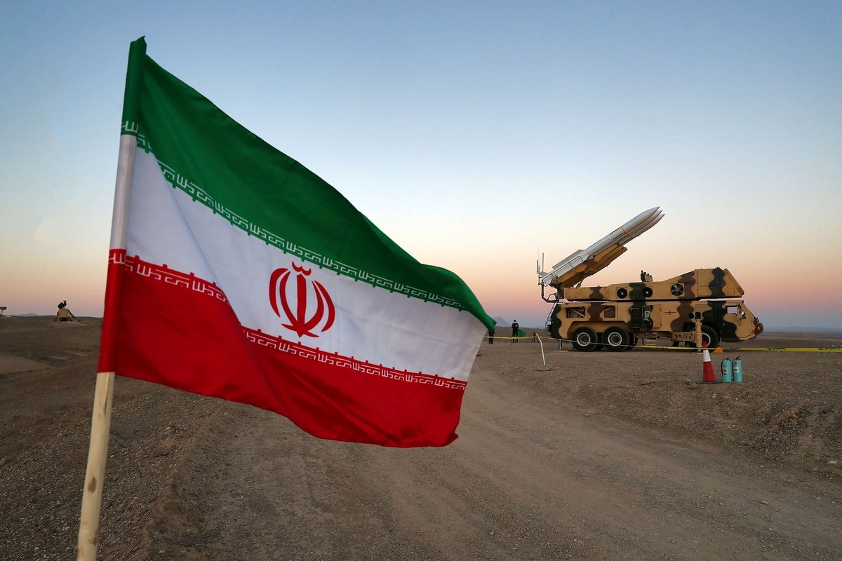 بورل: تروئیکا پیغام داده که تحریمهای موشکی ایران را حفظ میکند