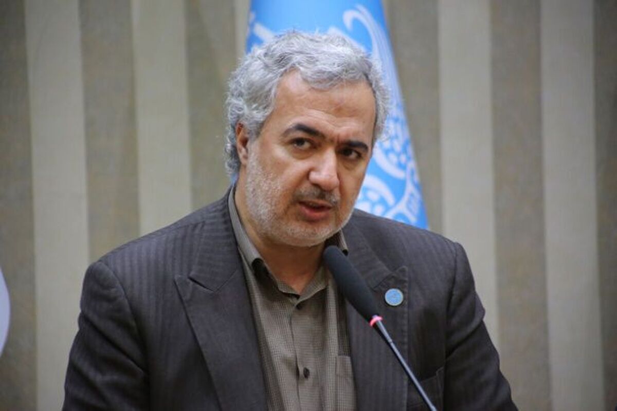 کدام دانشجویان مجاز به ادامه تحصیل در مقطع بالاتر رشتههای حکمرانی هستند؟