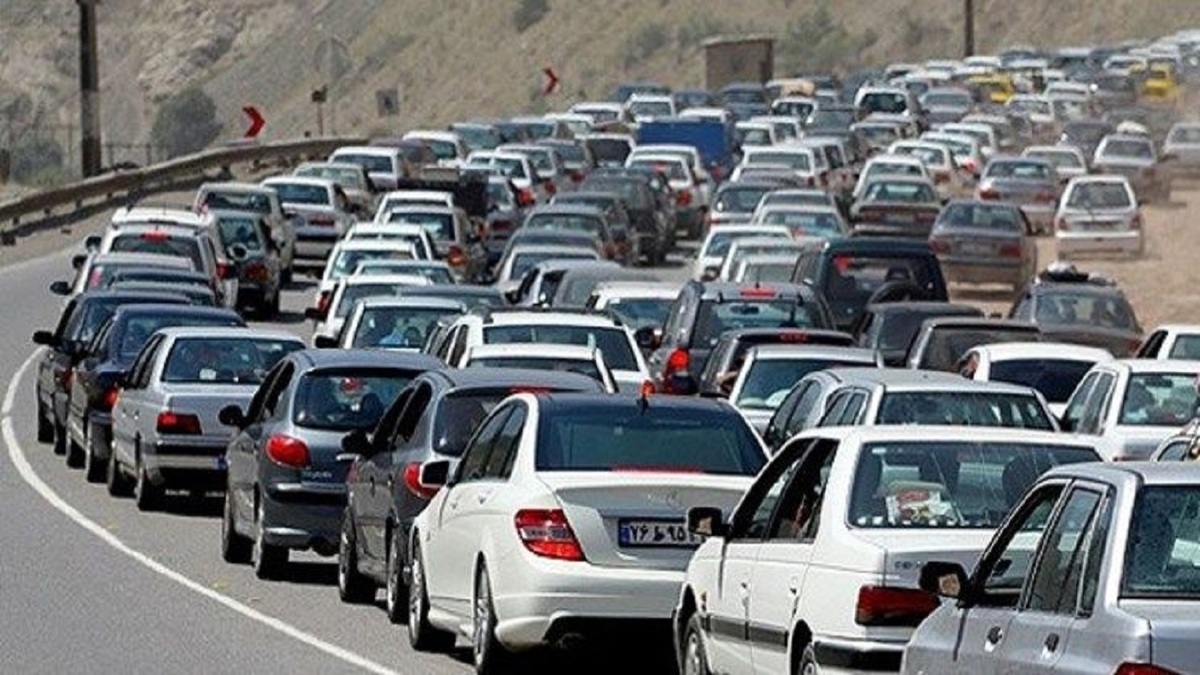 ترافیک سنگین در آزادراههای پردیس – تهران و قزوین – رشت