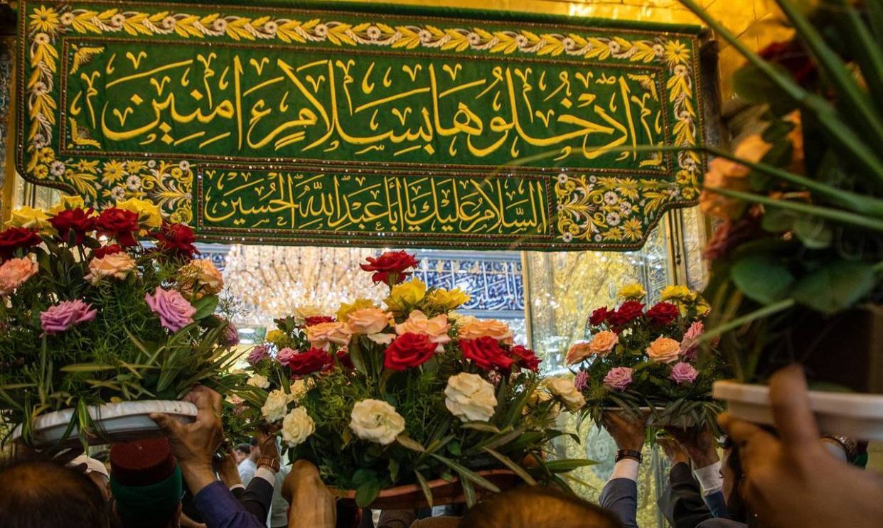 گل‌آرایی حرم حسینی با آغاز ماه ربیع‌الاول+ عکس