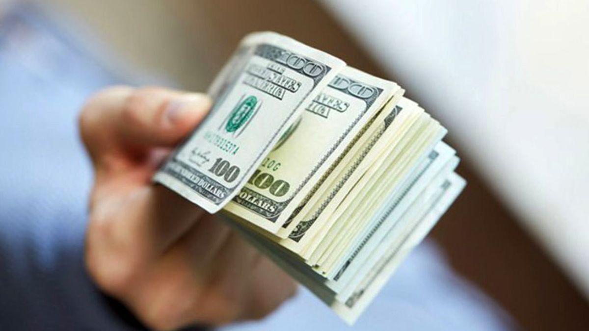 بررسی دلایل تثبیت نرخ دلار در کانال ۵۰ هزار تومان