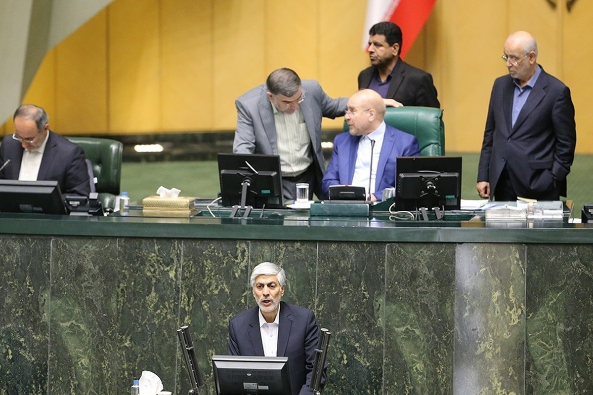 هاشمی: رسالت وزارت ورزش و جوانان آبیاری نهال امید در دل جوانان است