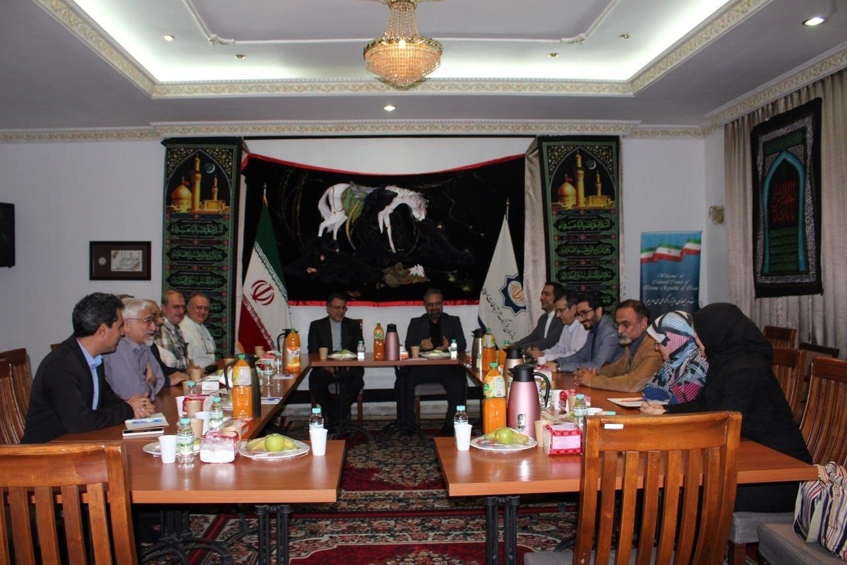 تقویت تبادلات فرهنگی هنری با ظرفیت هنرمندان ایرانی و مالایایی