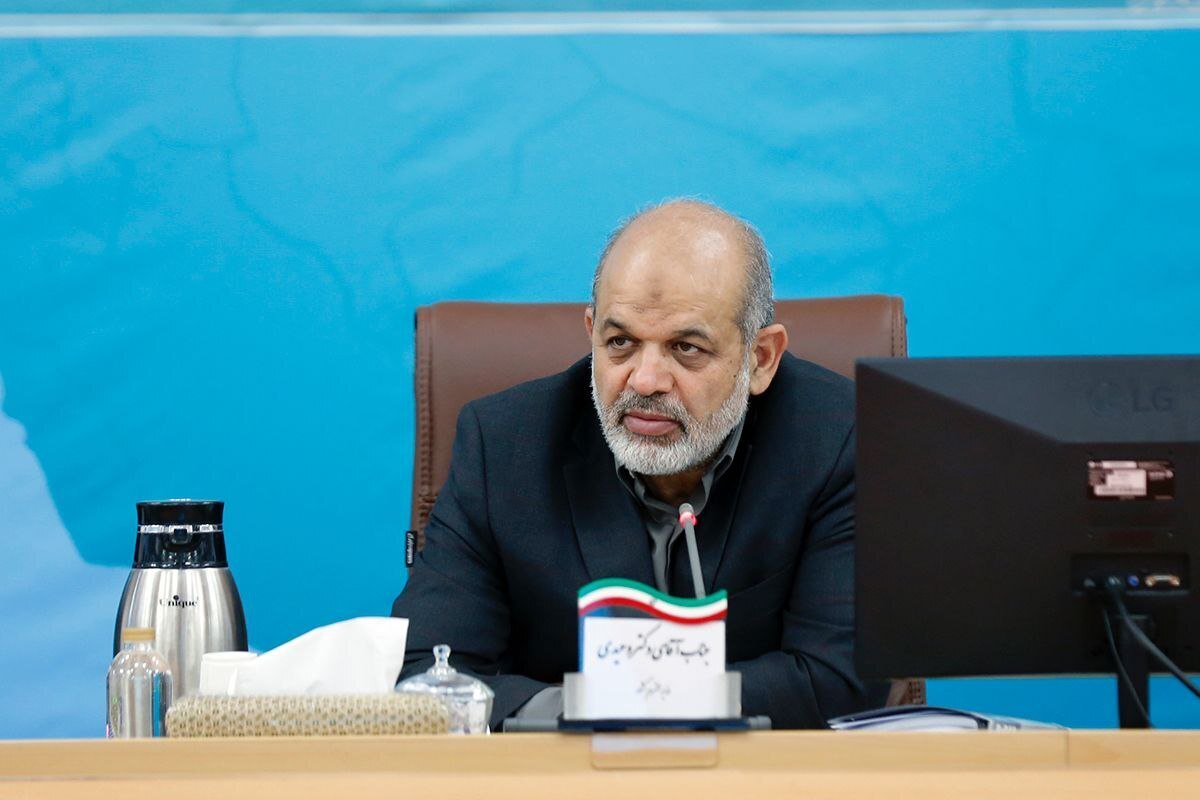 وزیر کشور: دشمنان نمی‌توانند با تحت تاثیر قرار دادن افکار عمومی کاری از پیش ببرند