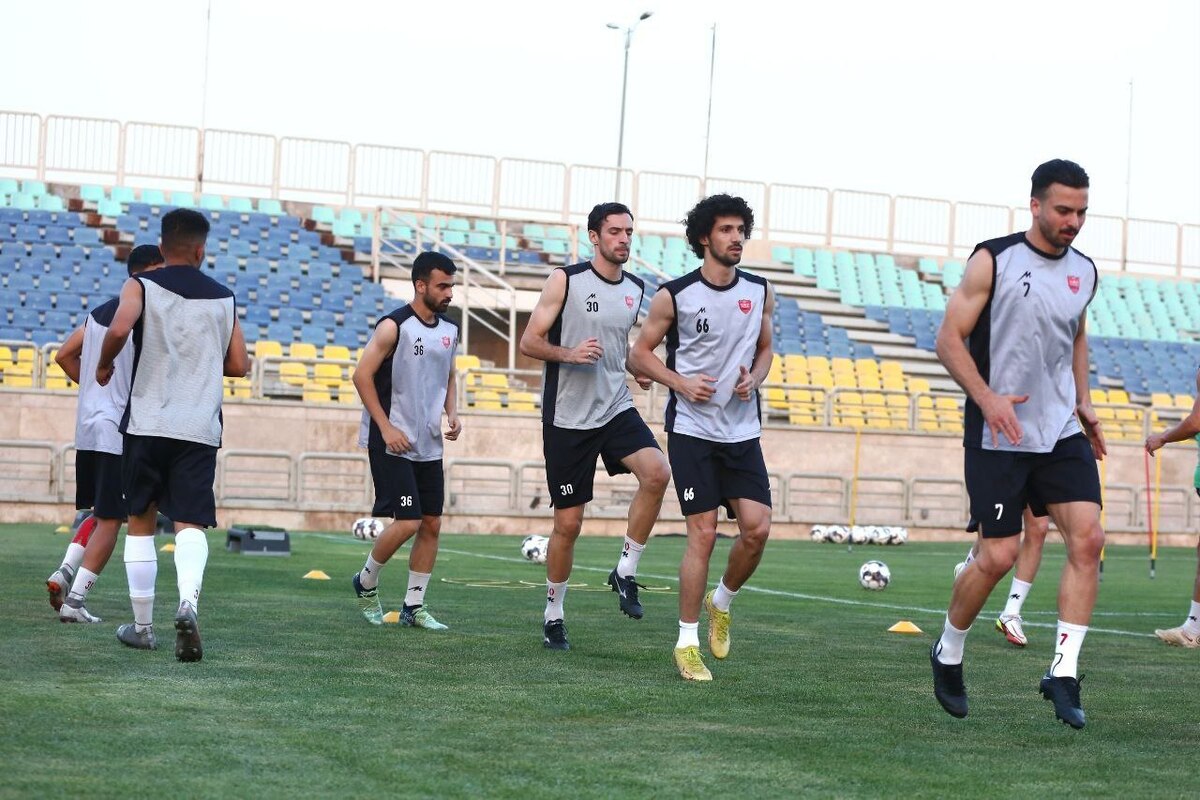مشکل غذای بازیکنان پرسپولیس حل شد!