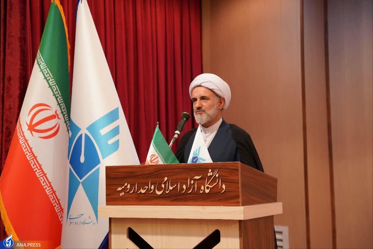 لزوم تقویت روحیه مشورت در جامعه اسلامی به تأسی از پیامبر اکرم(ص)