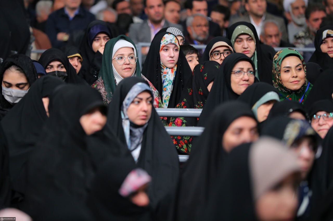 رهبر انقلاب: قمار عادیسازی روابط با رژیم صهیونیستی محکوم به باخت است رهبر انقلاب: قمار عادیسازی روابط با رژیم صهیونیستی محکوم به باخت است