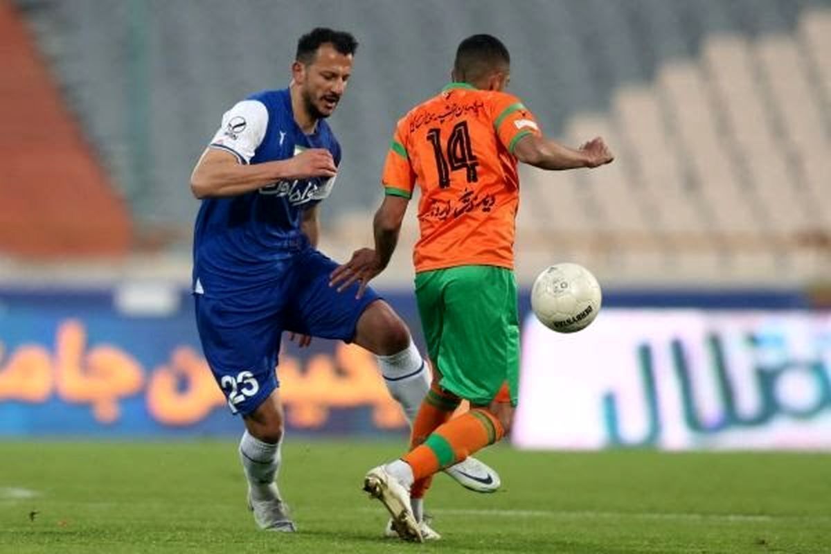 درگیری لفظی معاون مس و مدیرعامل استقلال در برنامه زنده شاگردان نکونام بدون تماشاگر به زمین نمیروند!