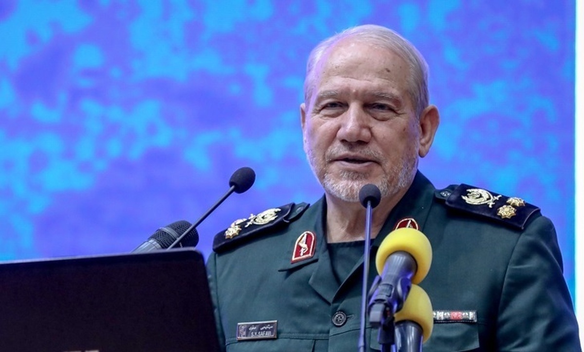 سرلشکر صفوی: از عملیات غرورآفرین «طوفان الاقصی» حمایت میکنیم