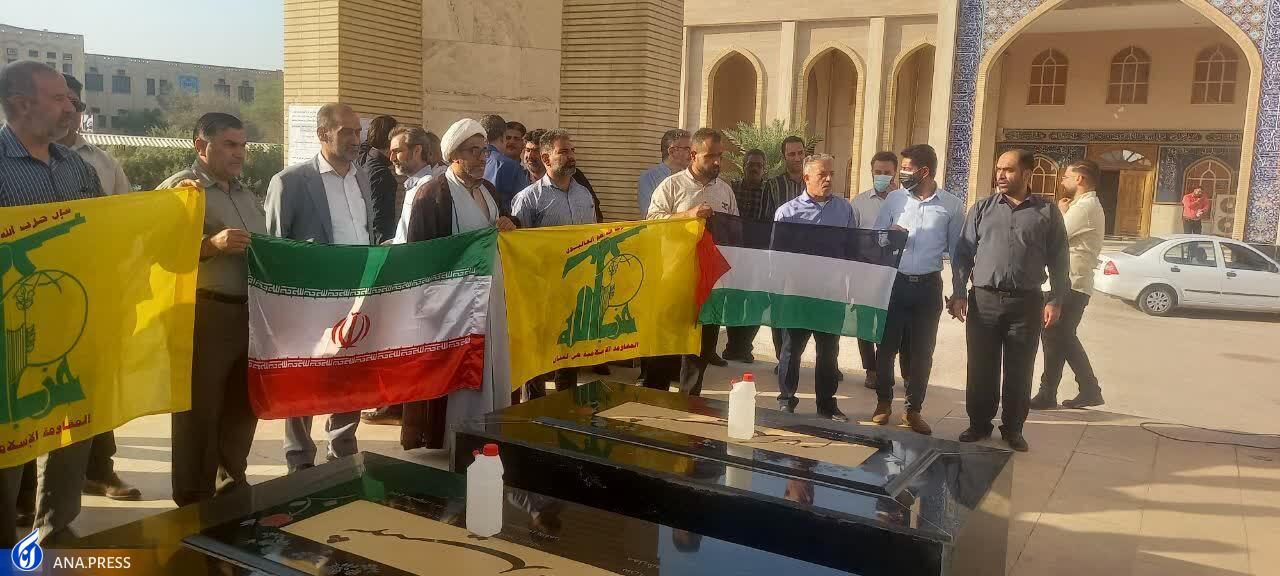 اجتماع دانشگاهیان دانشگاه آزاد در حمایت از مجاهدان فلسطینی اجتماع دانشگاهیان دانشگاه آزاد در حمایت از مجاهدان فلسطینی