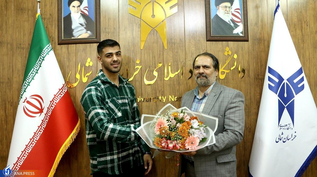 تجلیل از مدالآوران نوزدهمین دوره بازیهای آسیایی در دانشگاه آزاد بجنورد