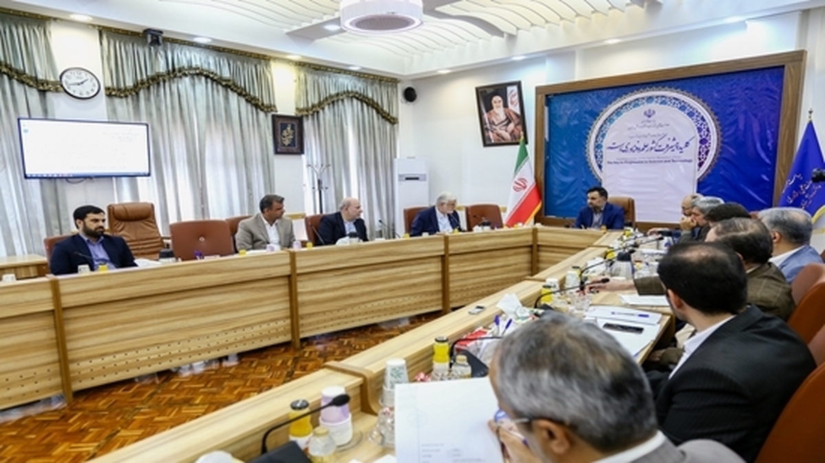 دهقانی: همگی در توسعه زیست‌بوم نوآوری پردیس به عنوان افتخار ملی مشارکت کنند