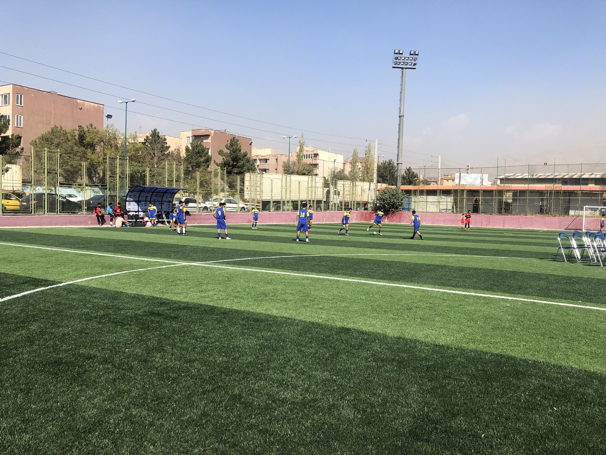 تعویض چمن مصنوعی چیتگر شمالی