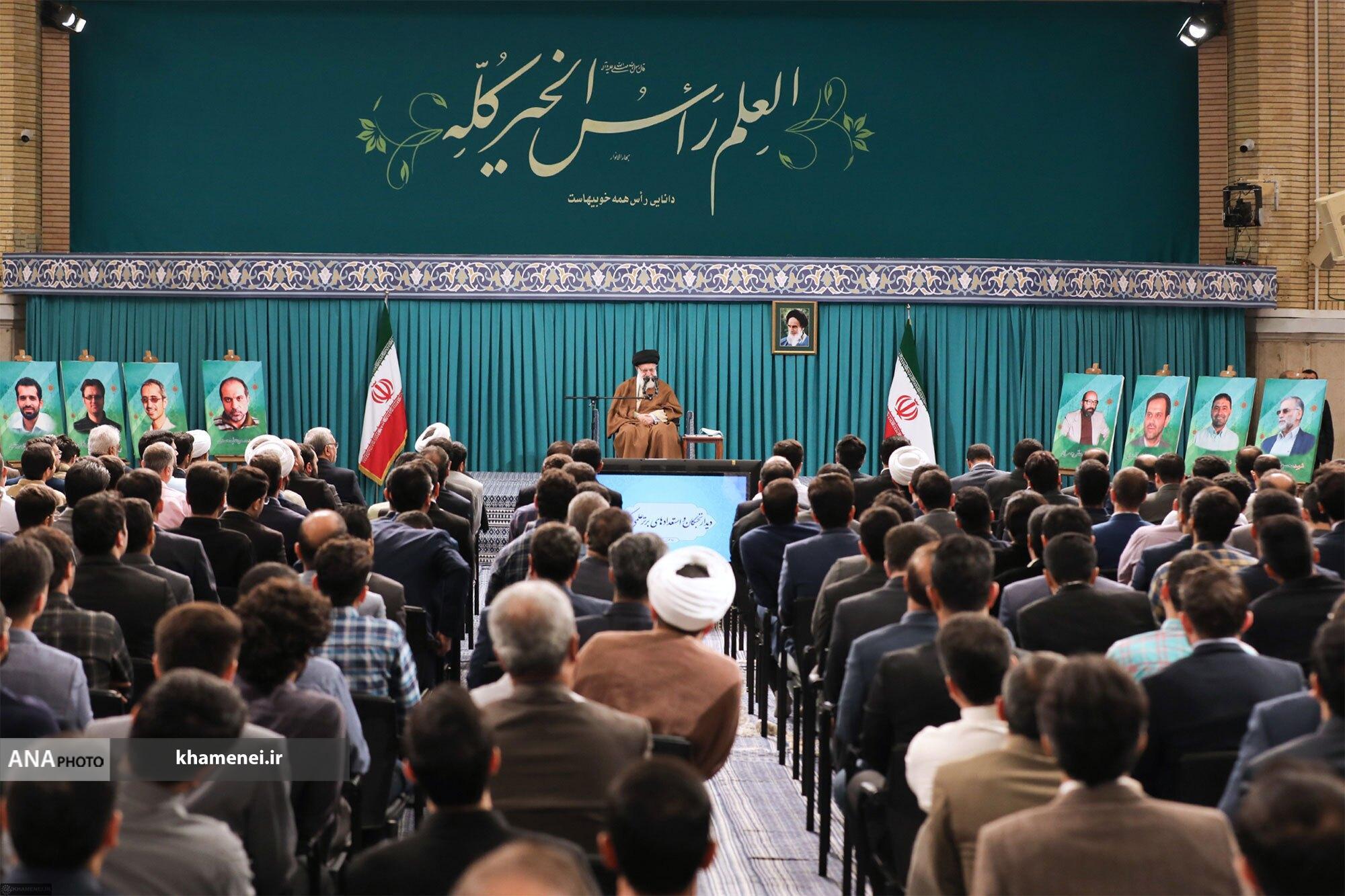 رهبر انقلاب: جنایات غزه متوقف نشود، نمی&zwnj;توان جلو مقاومت را گرفت/ لزوم ورود مراکز علمی به فصل تازه نوآوری