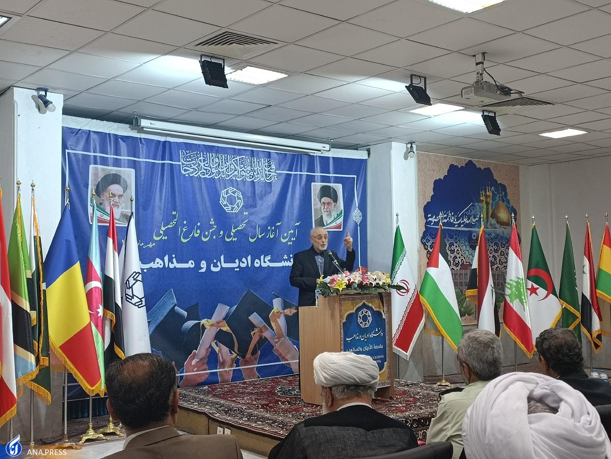 روایت علی‌اکبر صالحی از اردوگاه‌های فلسطینی در لبنان  جهانیان از جنایت صهیونیست‌ها گله‌مند هستند