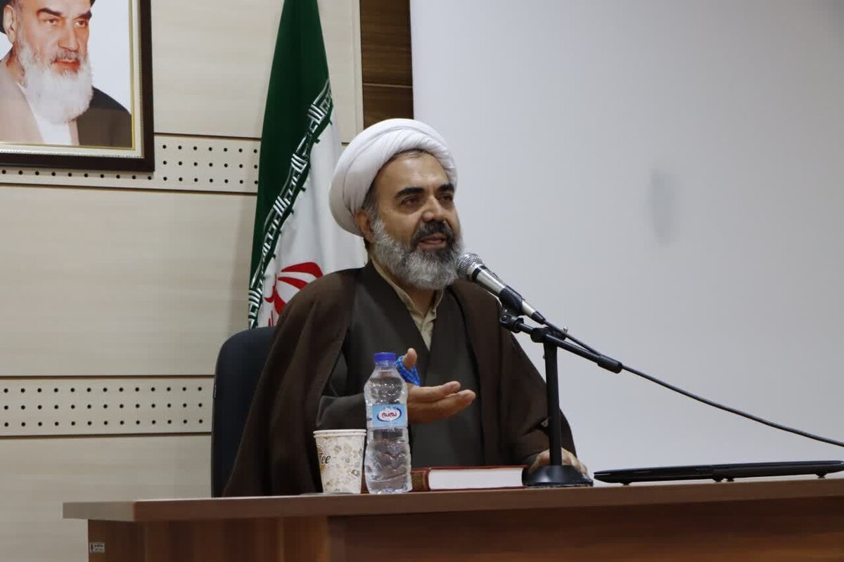 امیدآفرینی و تقویت بنیه اعتقادی دانشجویان محور برنامههای فرهنگی است