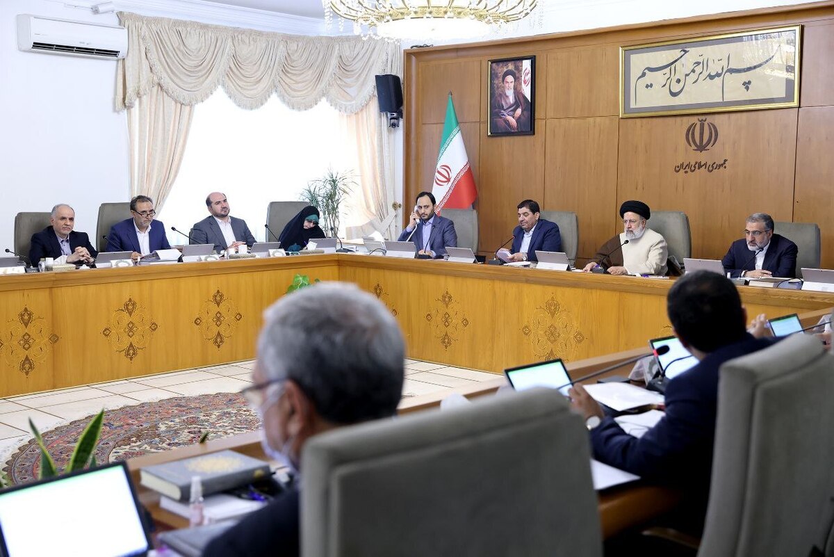 رئیس جمهور: دستگاههای اجرایی برای بهبود نرخ رشد اقتصادی تلاش کنند