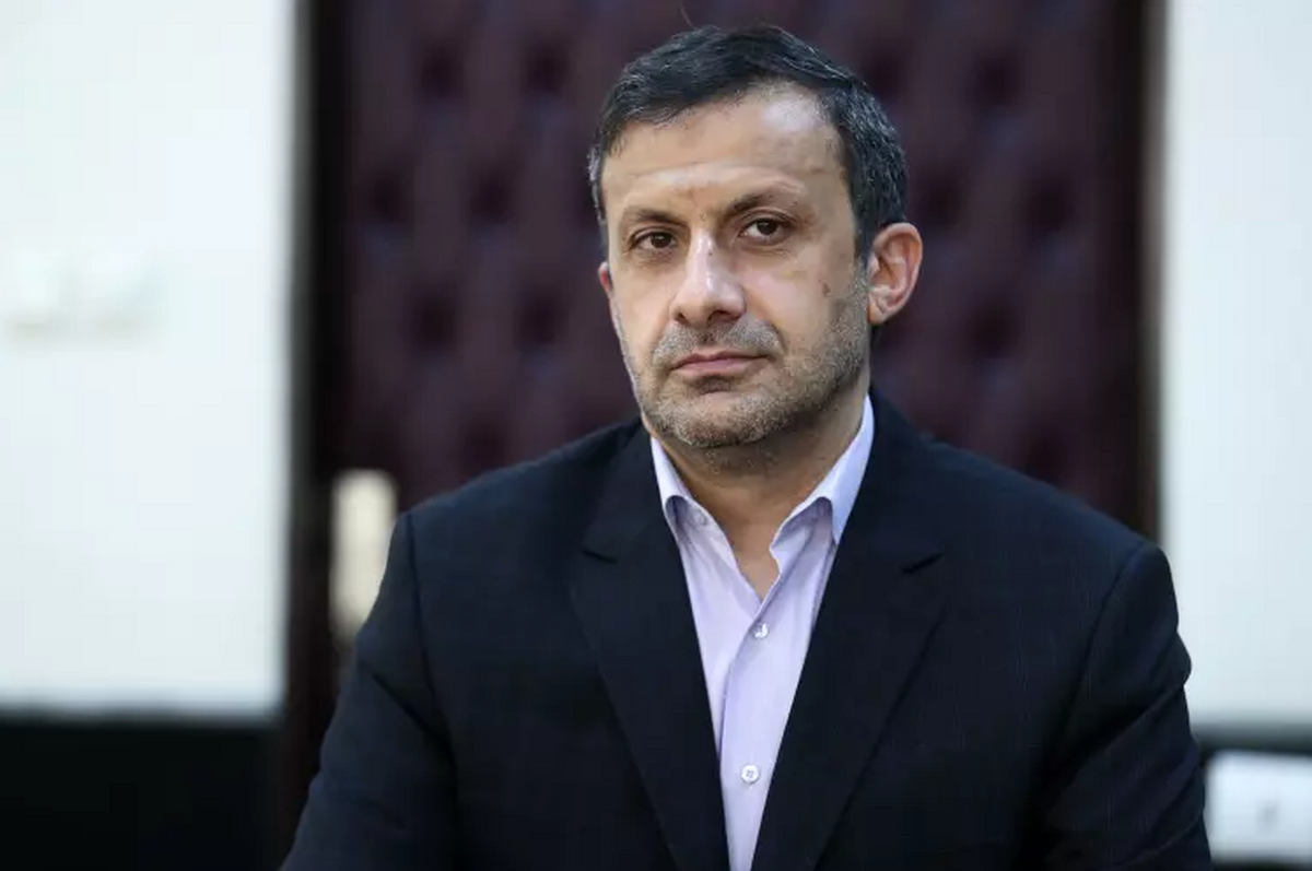 ملکی‌تبار مشاور و رئیس مرکز حوزه ریاست و روابط عمومی دانشگاه آزاد شد