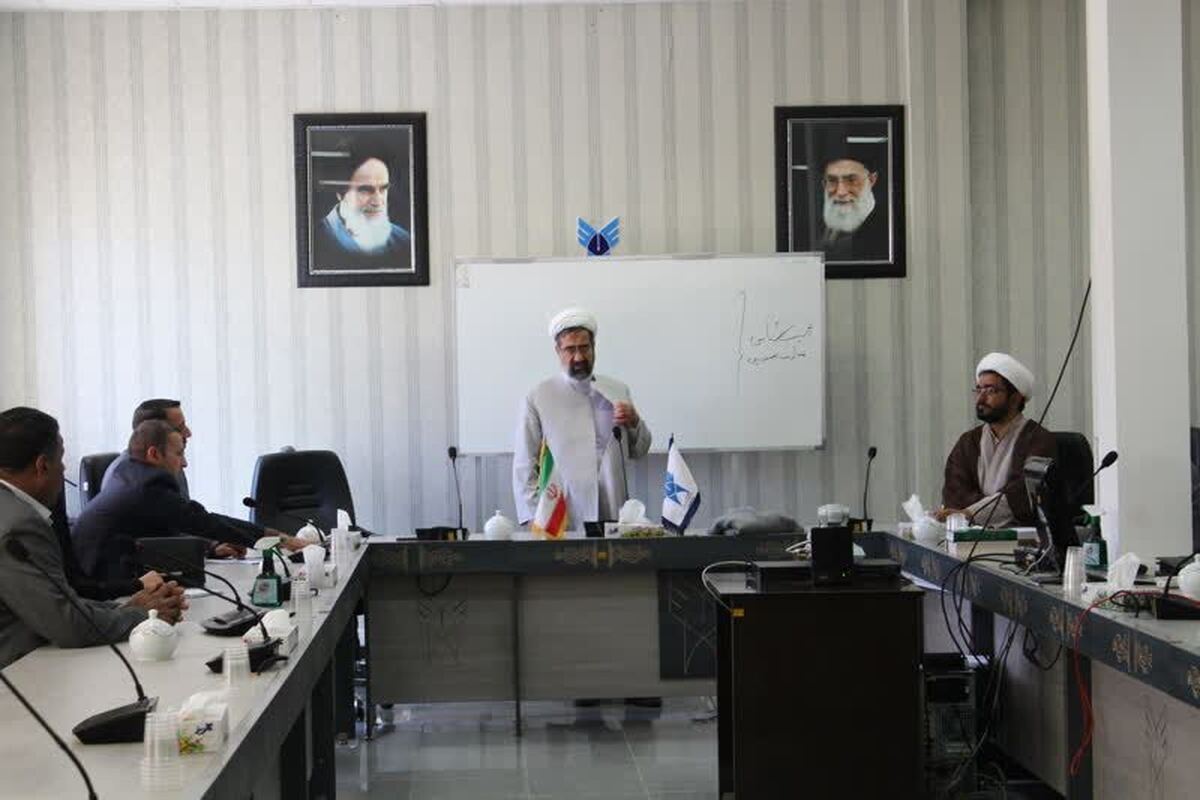حجتالاسلام کفیل: قصد داریم نگاه مهدویت را وارد زندگی دانشجویان کنیم