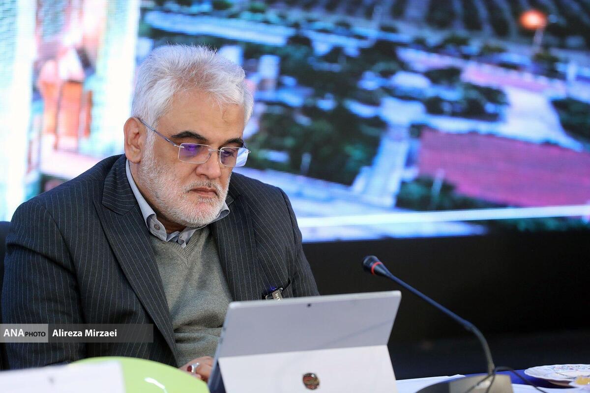 دکتر طهرانچی: دانشگاه آزاد اسلامی برای خیز دوم علمی یک جهاد در پیش دارد