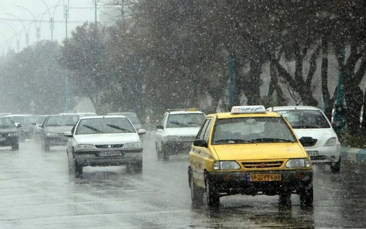 افزایش نرخ کرایه تاکسیهای تهران در زمان بارشها منوط به ایجاد سامانههای هوشمند نظارتی