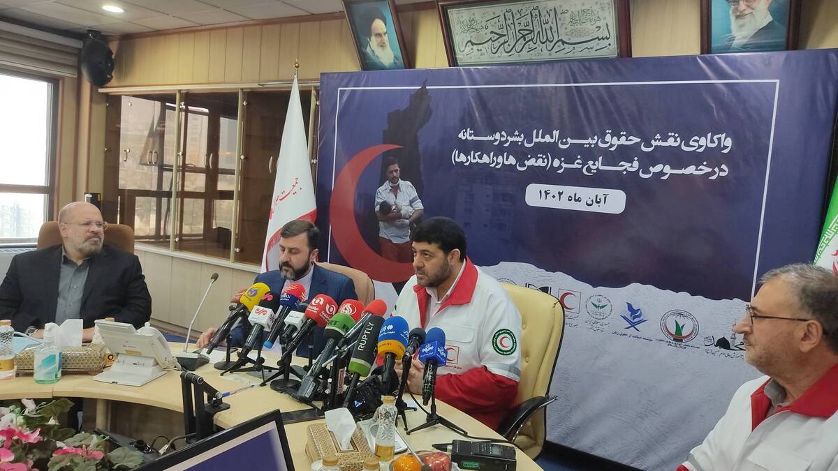 تشریح کمکهای هلال احمر ایران برای مردم مظلوم غزه جزئیات محمولههای دارویی و بانک خون مشخص شد