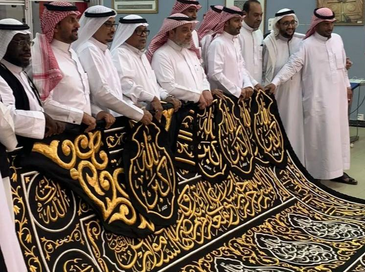 دوخت پرده جدید کعبه زودتر از سالهای گذشته آغاز شد + فیلم