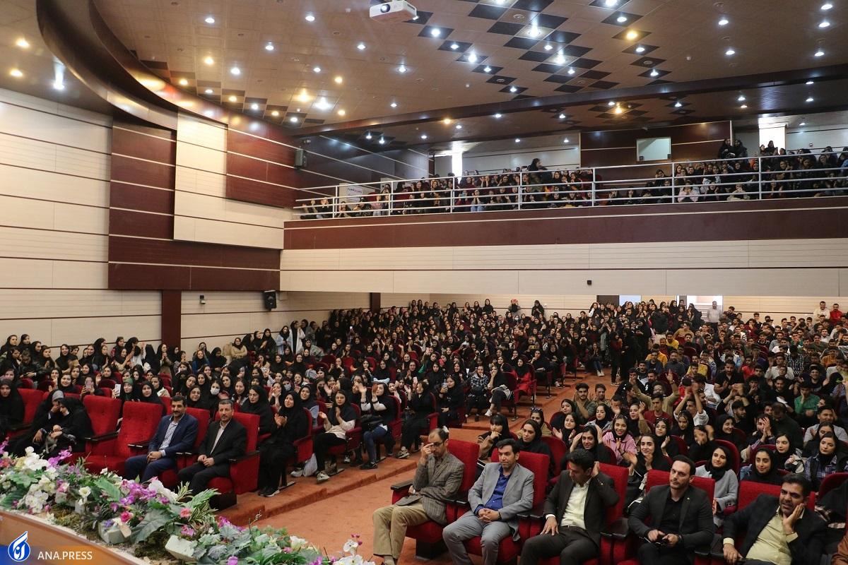 رستاخیزی علمی باید از دانشگاهها آغاز شود رستاخیزی علمی باید از دانشگاهها آغاز شود