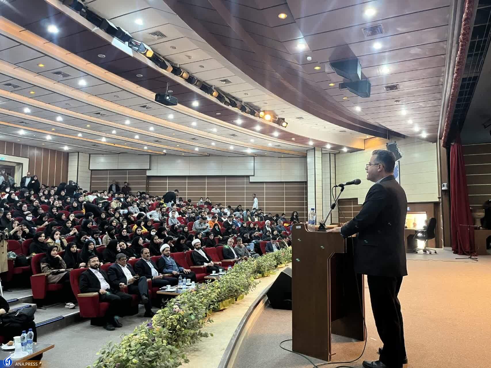 رستاخیزی علمی باید از دانشگاهها آغاز شود رستاخیزی علمی باید از دانشگاهها آغاز شود