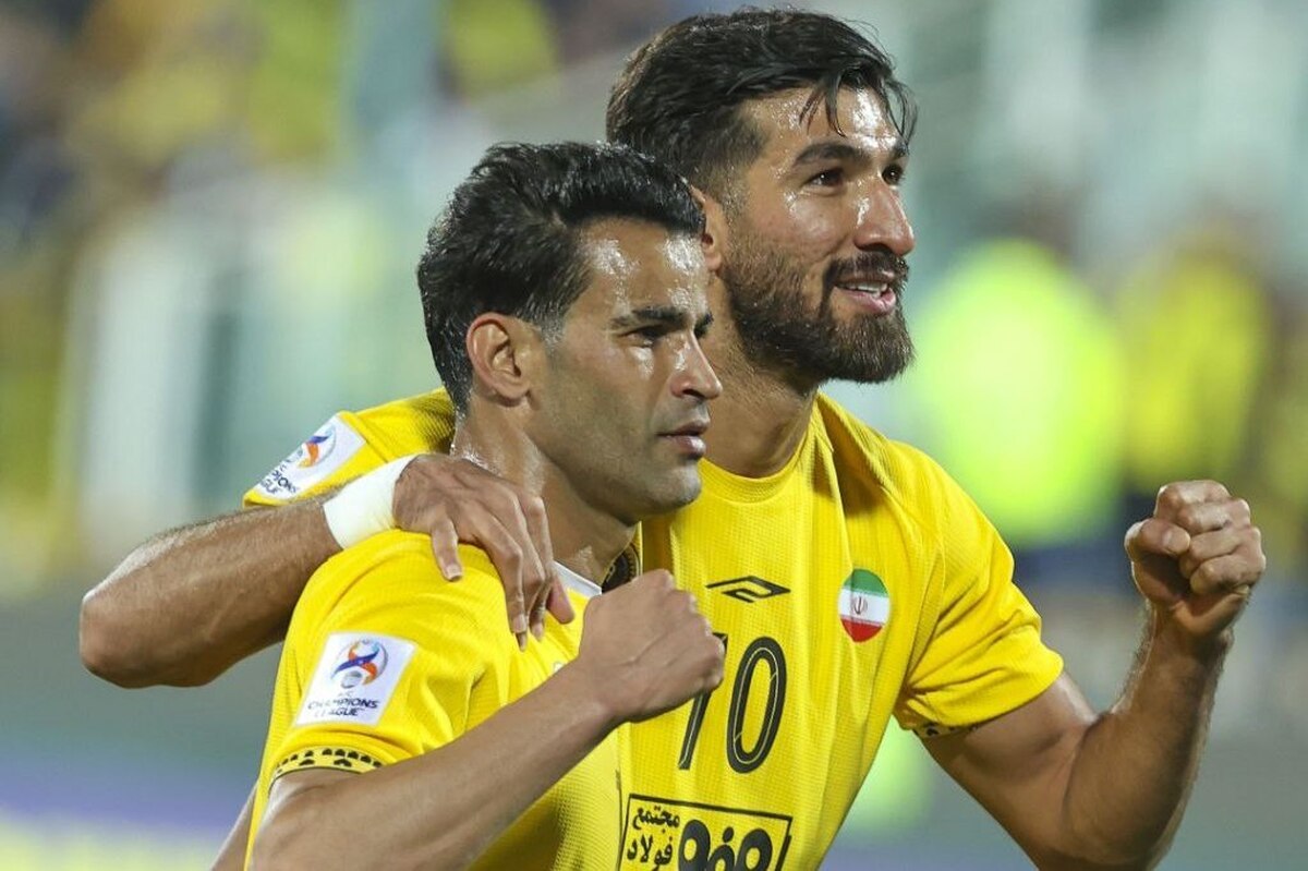 مهدوی: سپاهان و پرسپولیس پرچم ایران را در آسیا بالا میبرند انتظار صعود از نساجی ممکن نبود