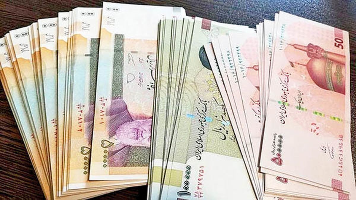 کاهش سرعت رشد حجم پول در پایان مهر